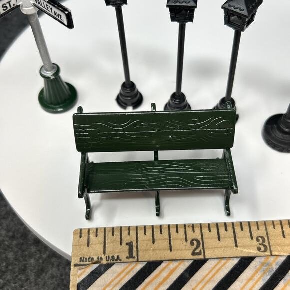Vintage Mini Metal Christmas Village Accessories 6Pc Bench Lamp Post Street Sign - Picture 4 of 15